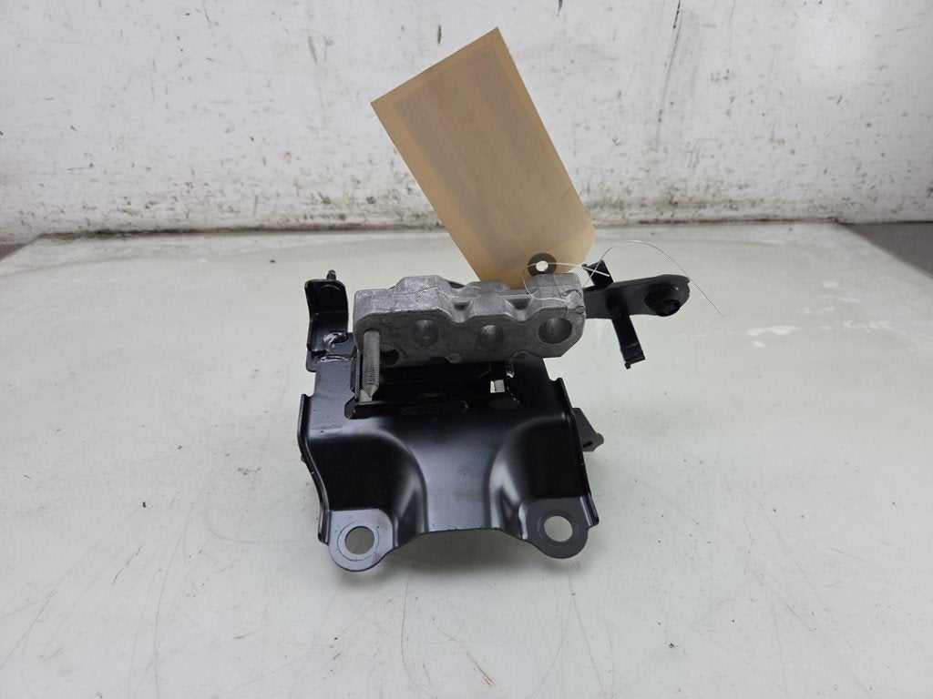 SUPPORT BOITE DE VITESSES Toyota Yaris Cross (PB1 / PJ1), Kundenbetreuung@toyota.de, Toyota, Utilisé, Toyota-Allee 2
50858  Köln, DE