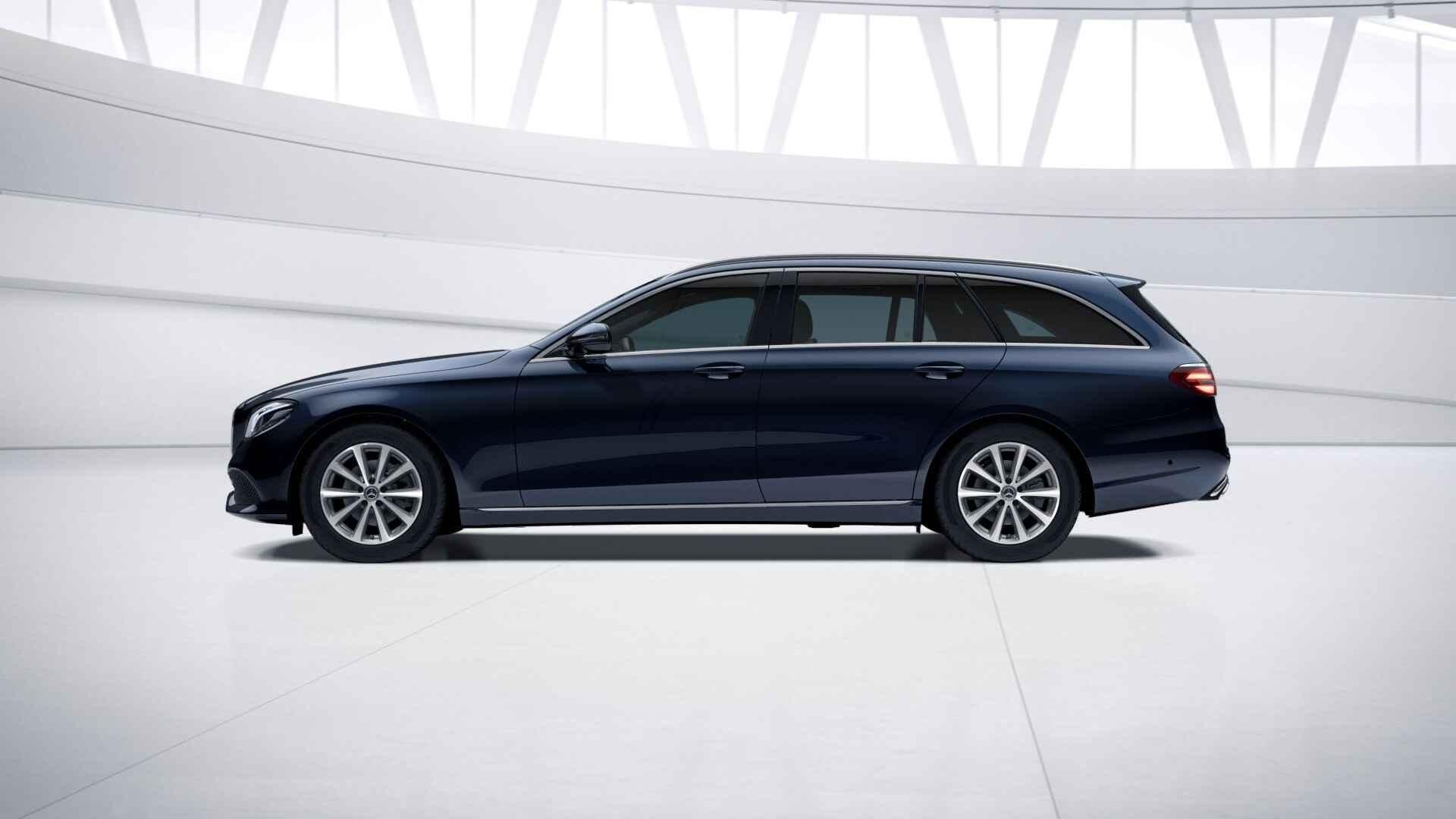 Mercedes-Benz E-Klasse Break 200d | Panoramisch Dak | Trekha, Automaat, Gebruikt, 4 cilinders, Blauw