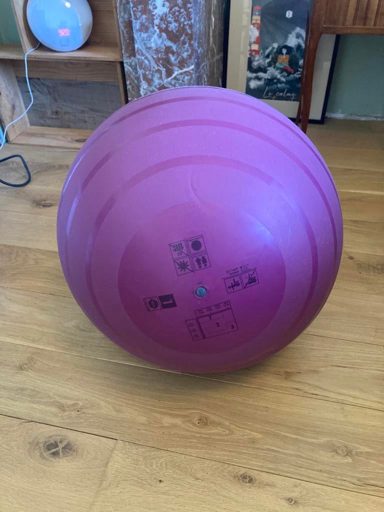 Decathlon fitness-/yoga/pilatesbal, Sport en Fitness, Ophalen, Zo goed als nieuw, Yoga-accessoire