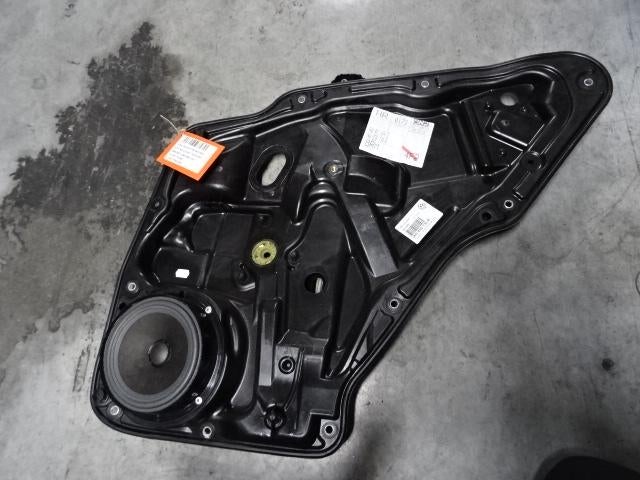 MECANISME VITRE ARRIÈRE DROIT Volkswagen Tiguan (5N1 / 2), Volkswagen, Mevr. I. Hauben, Utilisé, Rue de l'Espoir 34 34
4030  GRIVEGNÉE, BE