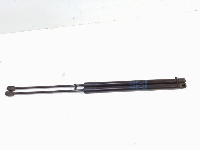 Gasdrukveerset achter Opel Corsa, Onderdelen@venauto.nl, Van der Ven Autorecycling B.V., Ettenseweg 76, 4706 PB Roosendaal, The Netherlands