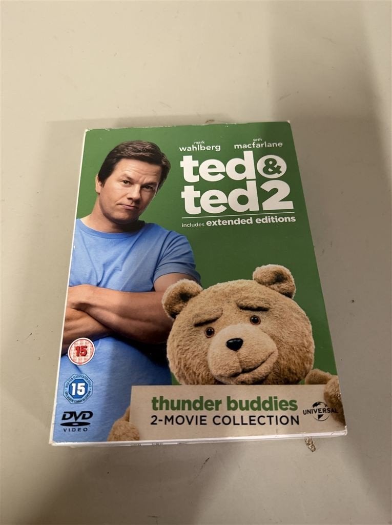 Ted 1 en ted 2 dvd box, Enlèvement ou Envoi, Comme neuf