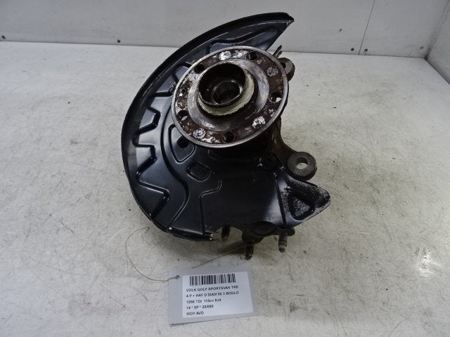 MOYEU DE ROUE AVANT DROIT Volkswagen Golf Sportsvan (AUVS), Autos : Pièces & Accessoires, Utilisé, Volkswagen