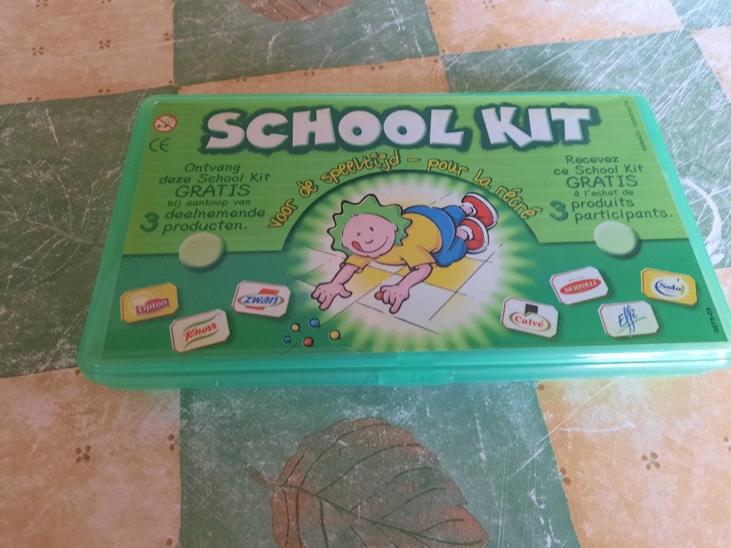schoolkids doosje nieuw voor bv koekjes op de speelplaats, Ophalen of Verzenden, Nieuw