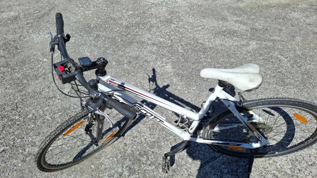 Vélo femme Scott, Ophalen