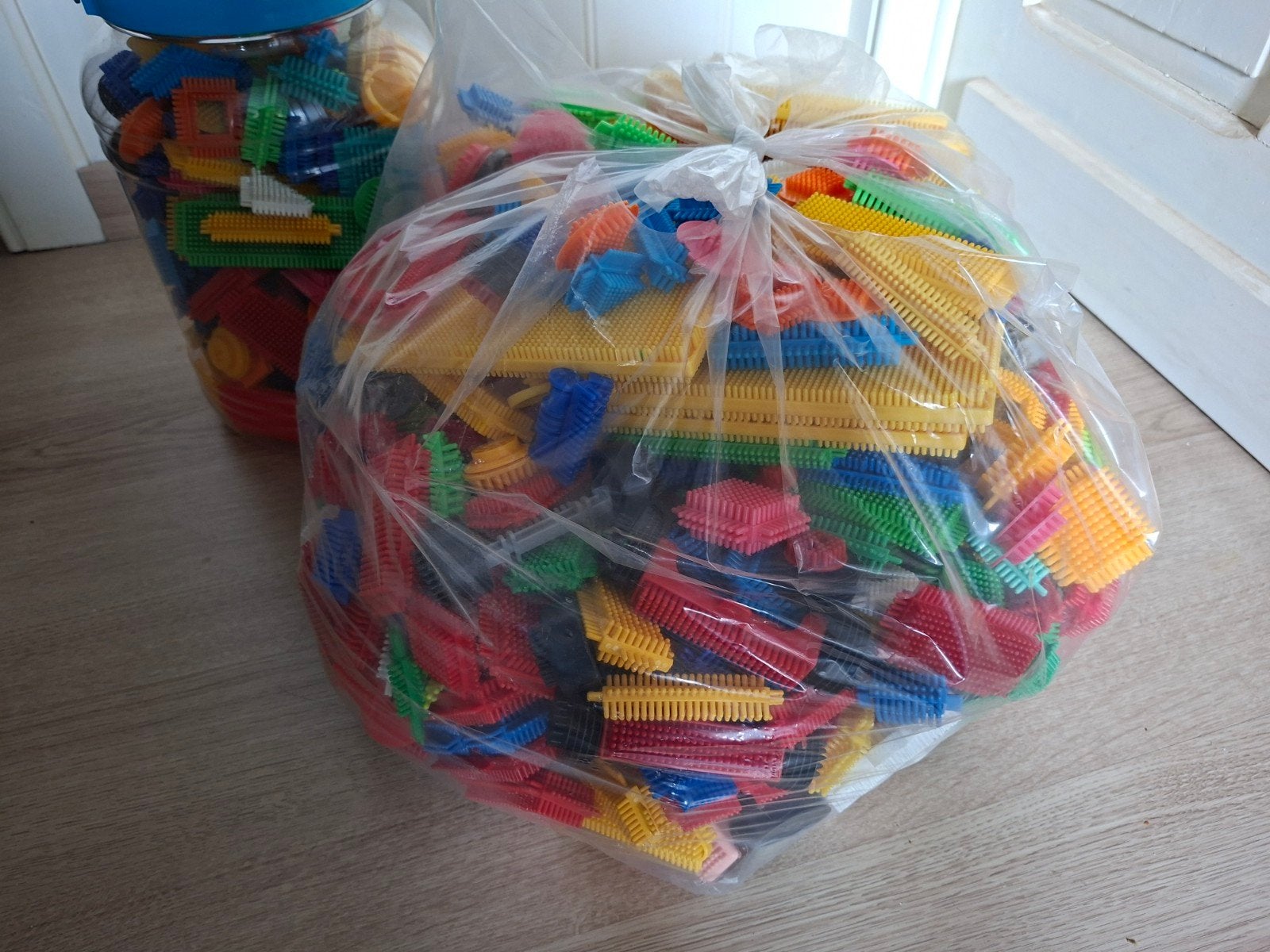 Groot lot noppers, Ophalen