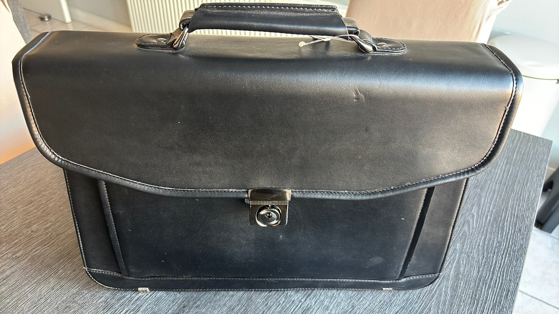 Zwarte laptoptas, Enlèvement ou Envoi, Poignée, Comme neuf, Porte-document