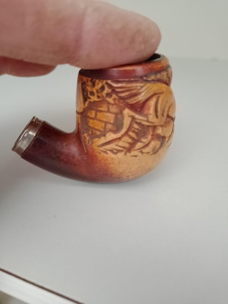 Ancienne pipe, Enlèvement ou Envoi