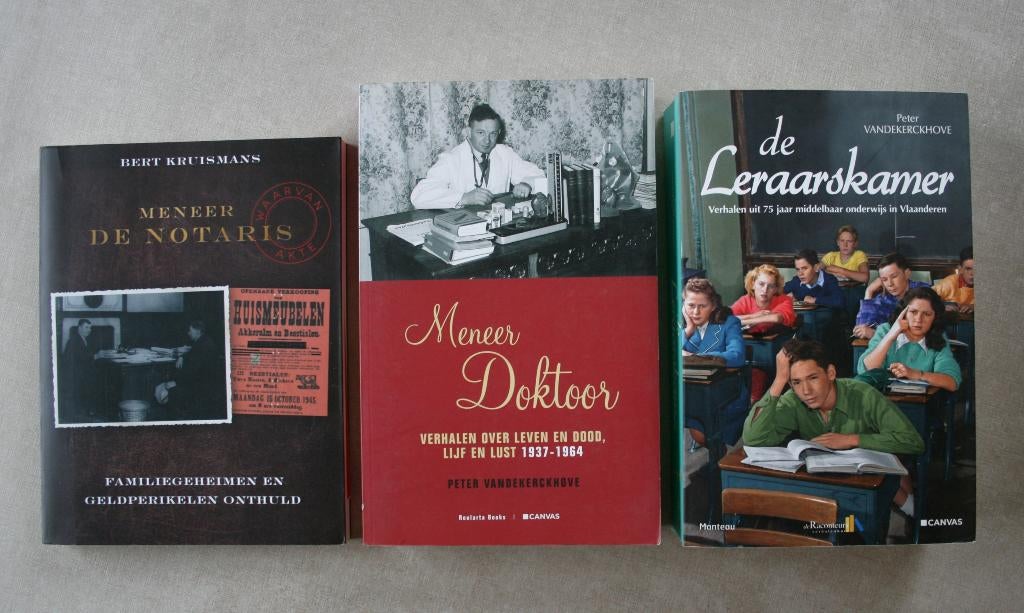 Meneer Doktoor/De leraarskamer/Meneer de notaris., Boeken, Overige Boeken, Gelezen, Ophalen of Verzenden