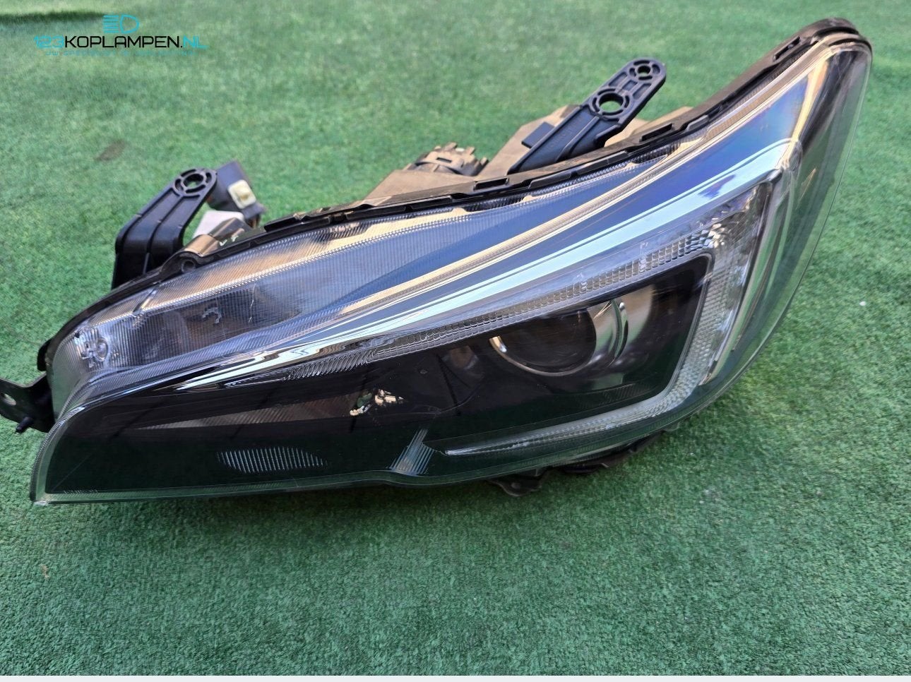 Subaru Levorg Full LED koplamp links – 84002VA251, Subaru, -, Origine de la pièce connue, Utilisé