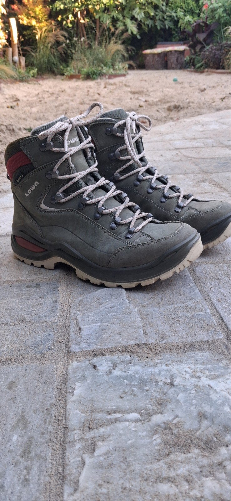 Wandelschoenen maat 40, Lowa renegade, Ophalen