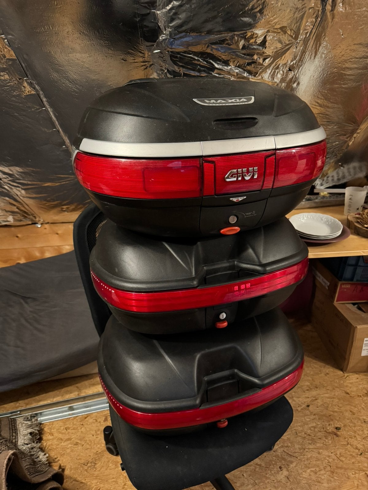 Trois Topcase Givi Maxia 52 l + Valises latérales, Motos, Enlèvement, Comme neuf