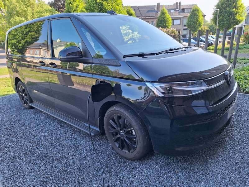 VW Mutivan T7 Long cab.double, util.léger, 5places, ehybride, Cuir, Achat, 19 g/km, Entretenue par le concessionnaire
