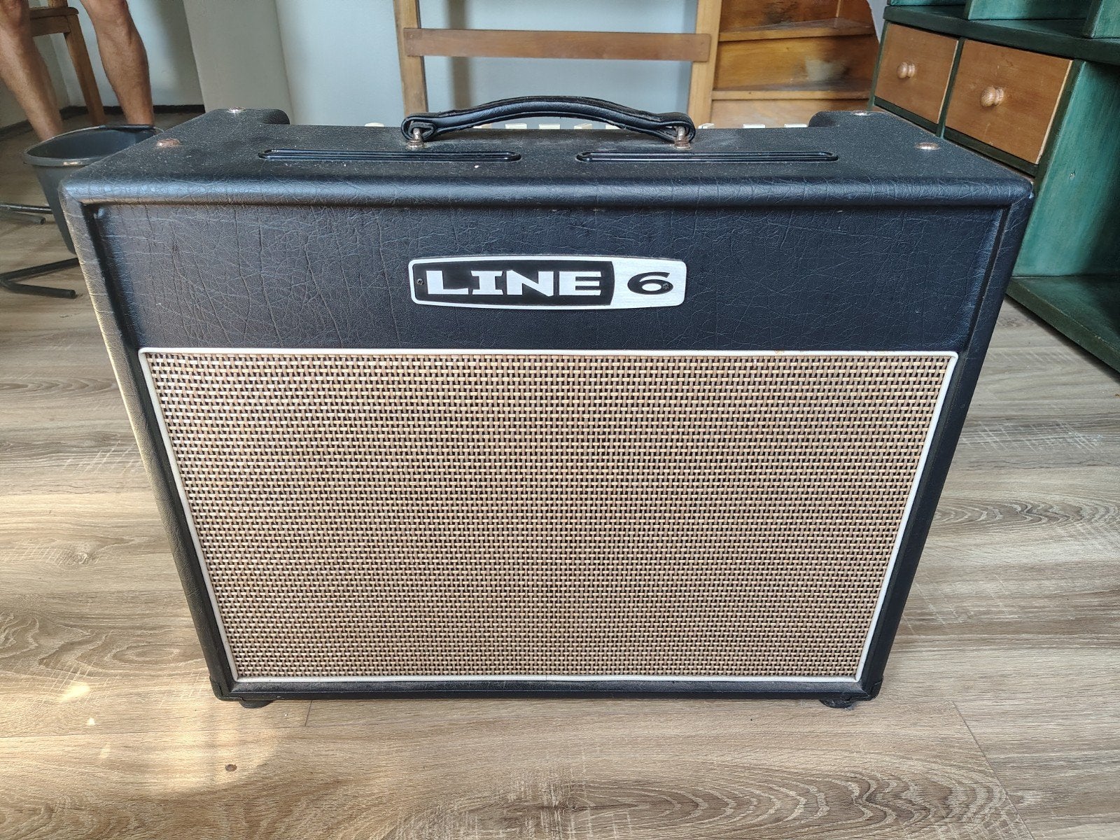 Line 6 Flextone III gitaarversterker + FBV Shortboard pedaal, Muziek en Instrumenten, Ophalen