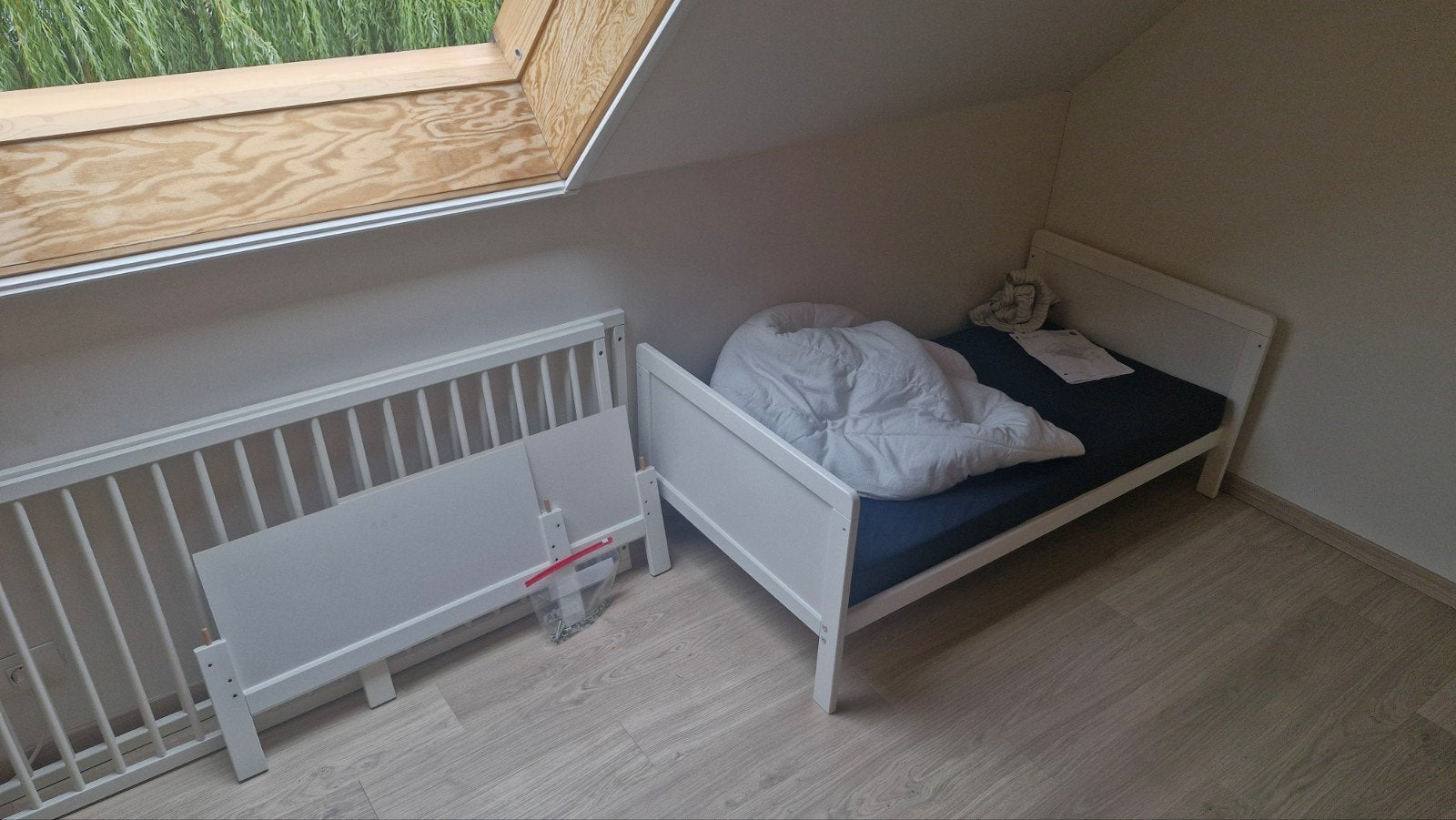 Meegroeipeuterbed petit amelie, Ophalen, Zo goed als nieuw, 140 tot 160 cm, 70 tot 85 cm
