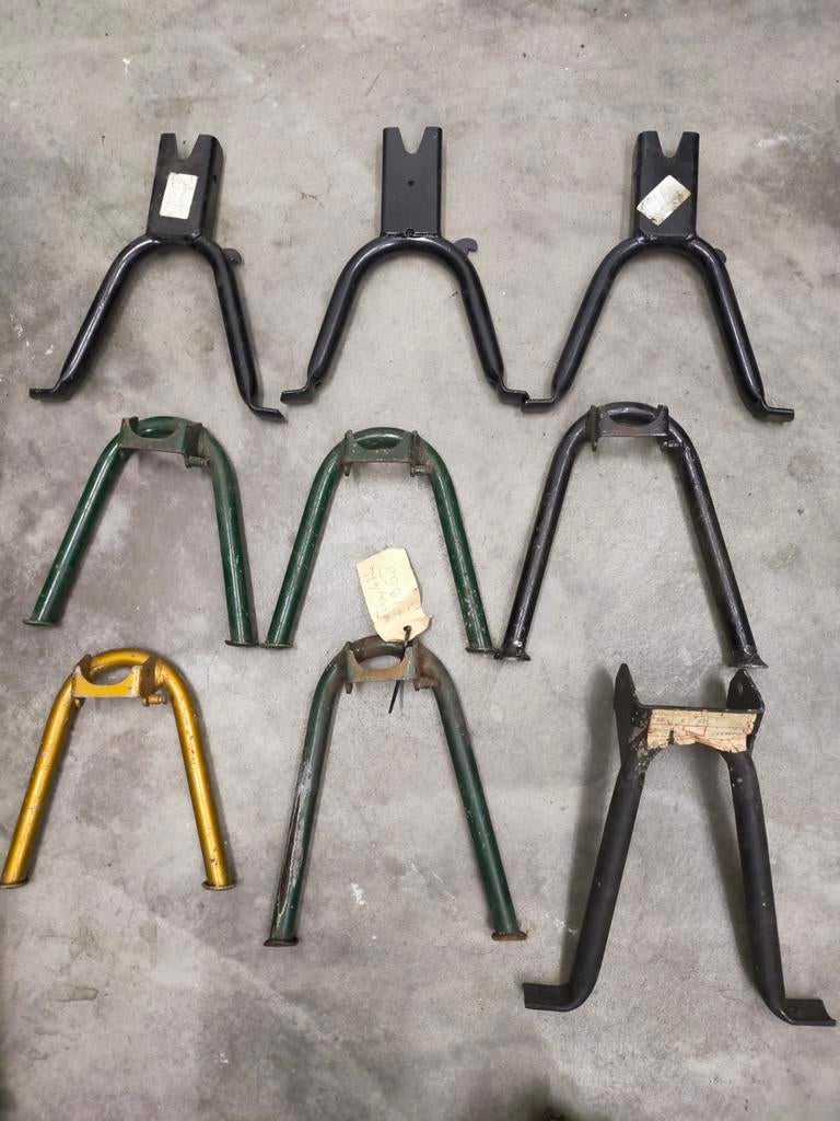 Standaard ( nieuw) Tomos Mobylette Vespa €7,50 p/stuk, Vélos & Vélomoteurs, Pièces de cyclomoteur | Puch, Enlèvement ou Envoi
