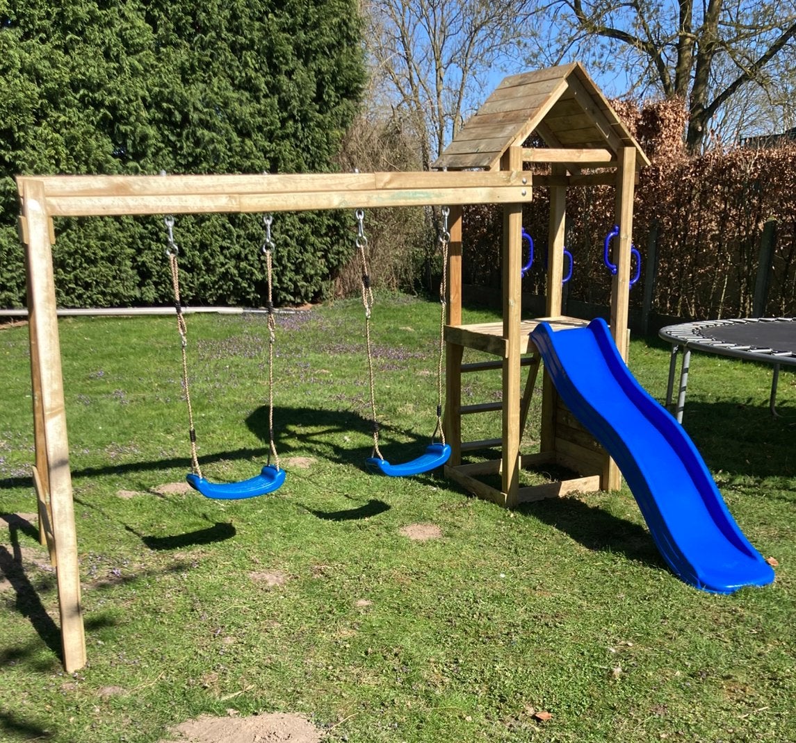 Multifunctioneel speeltoestel met schommels en glijbaan., Kinderen en Baby's, Speelgoed | Buiten | Speeltoestellen, Ophalen, Gebruikt
