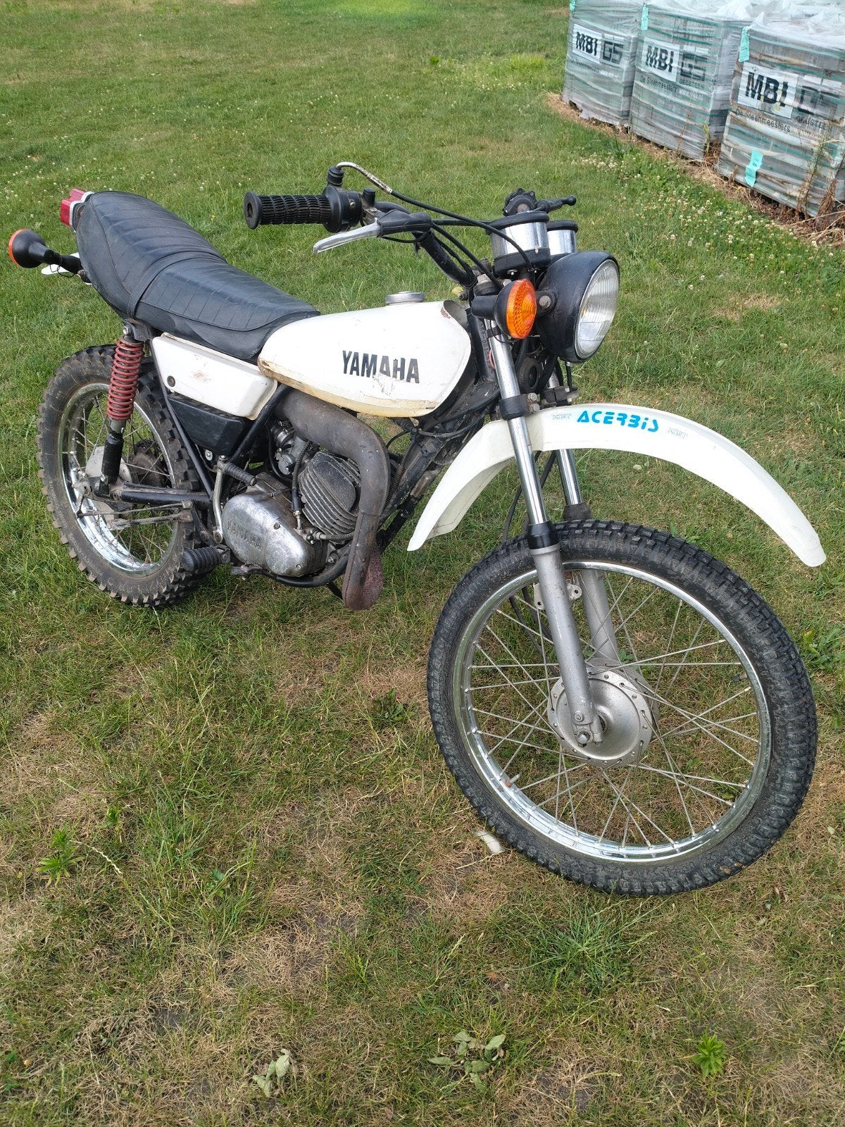 Yamaha dt 125 met papieren, Fietsen en Brommers, Brommers | Oldtimers, Yamaha, Ophalen