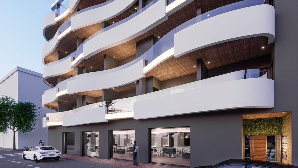Luxueus appartementsgebouw in Torrevieja, Torrevieja, Spanje, 80 m², 3 kamers