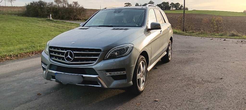 Mercedes ML 250cdi 4 Matic, Auto's, Mercedes-Benz, Particulier, M-Klasse, 4x4, ABS, Adaptieve lichten, Airbags, Airconditioning