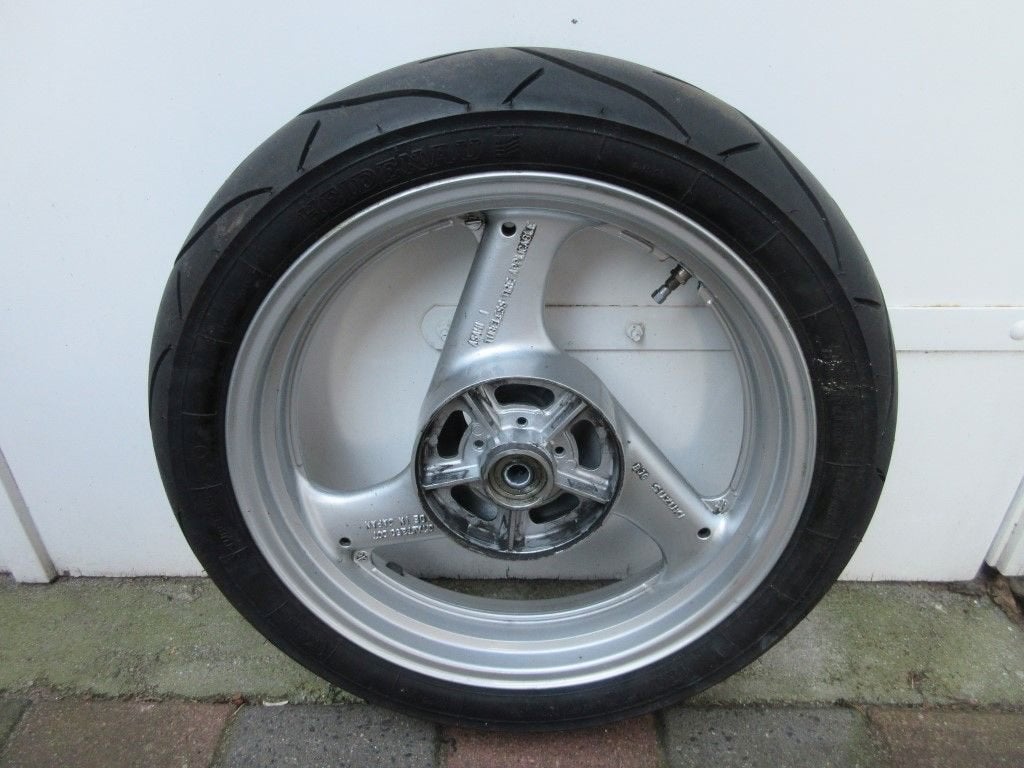 Suzuki GS500 achterwiel achtervelg GS 500 achter wiel velg, Motoren, Ophalen of Verzenden, Gebruikt