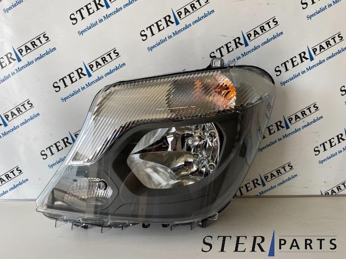 Phare gauche d'un Mercedes Sprinter, Neuf, -, -, Enlèvement ou Envoi