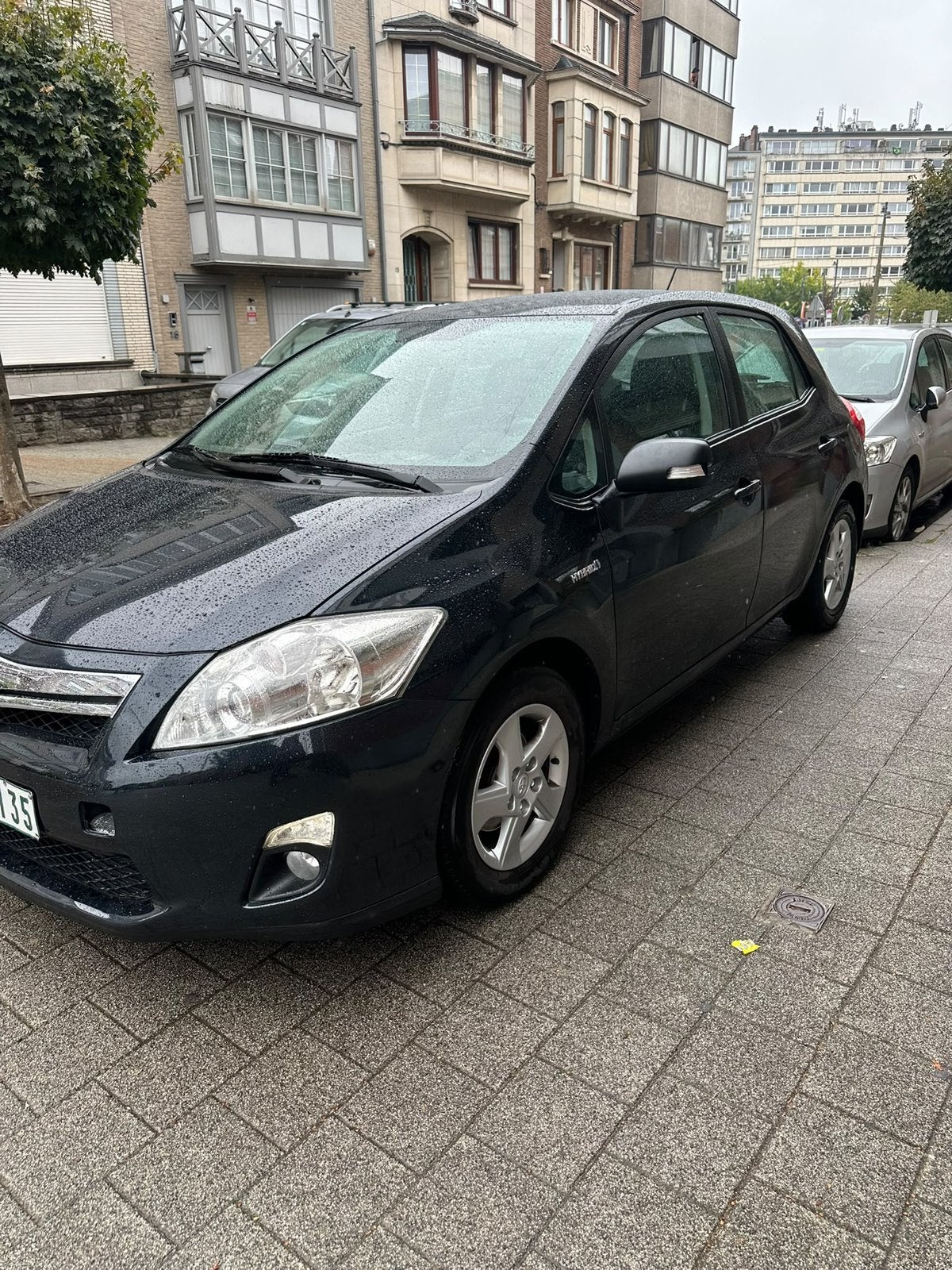 Toyota auris hybride 111dkm full service 0485905657, Euro 5, Achat, Éclairage LED, Entreprise