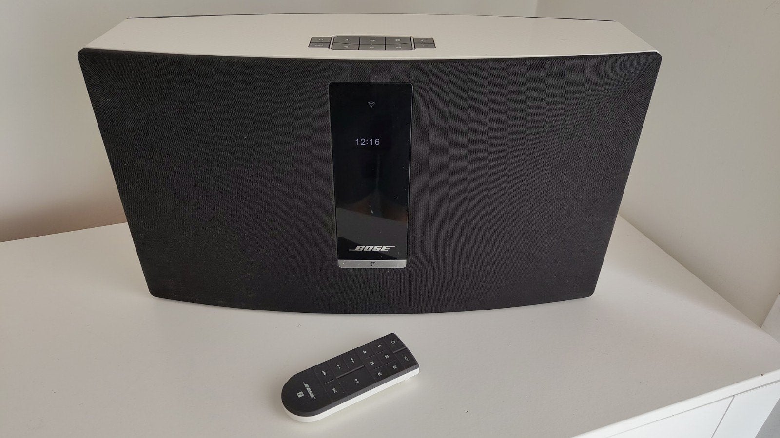 Bose Soundtouch 30 wifi-speaker, Télécommande, Comme neuf, Enlèvement, Enceinte intelligente