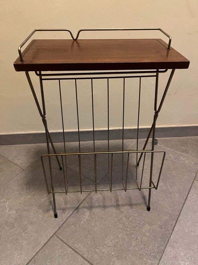 Vintage bijzettafeltje met tijdschriftenrek, Minder dan 55 cm, Gebruikt, Sixties design, Rechthoekig
