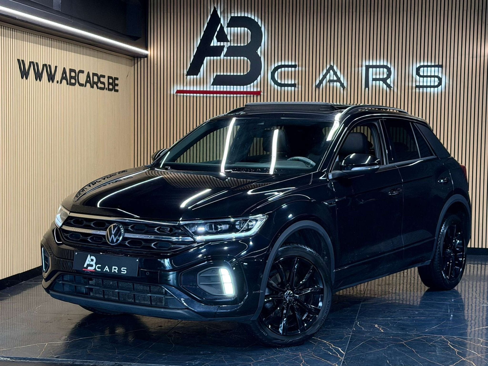 Volkswagen T-Roc 1.0 TSI R-Line * GARANTIE 12 MOIS * 1ER PRO, Autos, Achat, Euro 6, Entreprise, Boîte manuelle