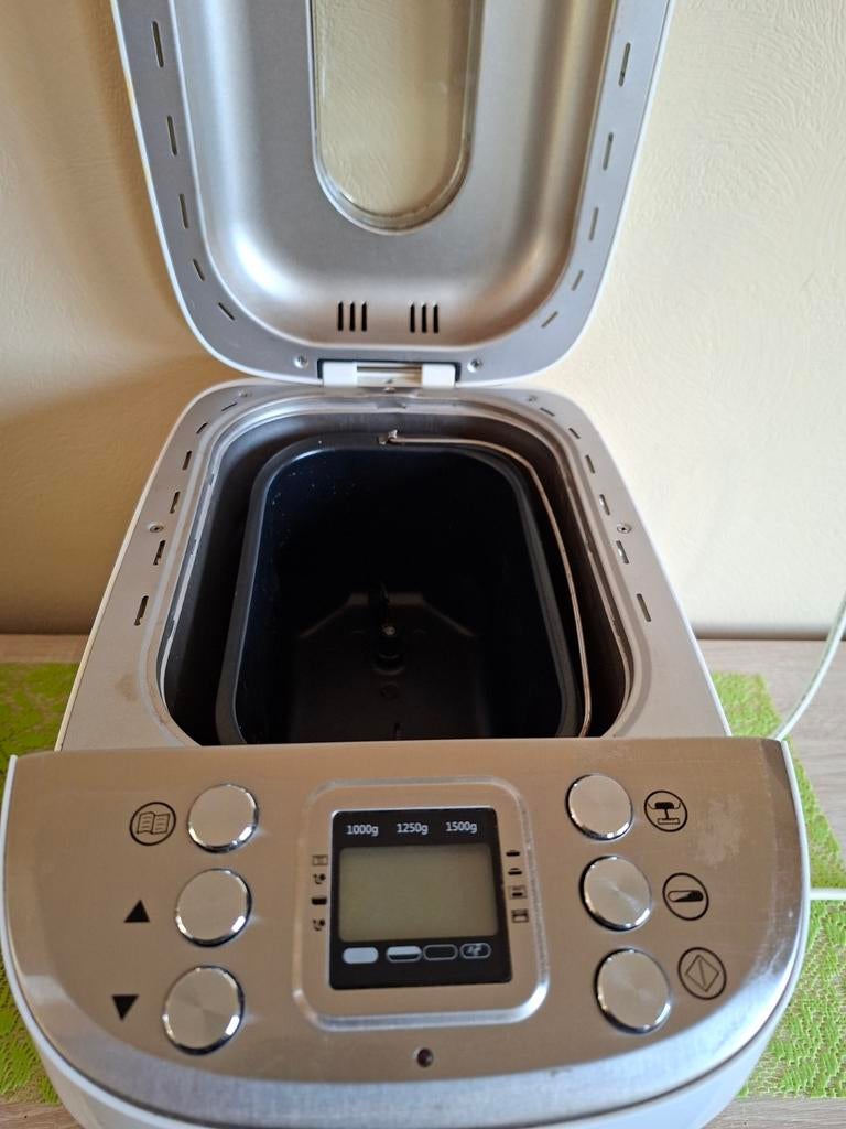 Machine a pain, Electroménager, Enlèvement ou Envoi, Plus de 10 programmes, 800 à 1200 grammes de pâte, Utilisé