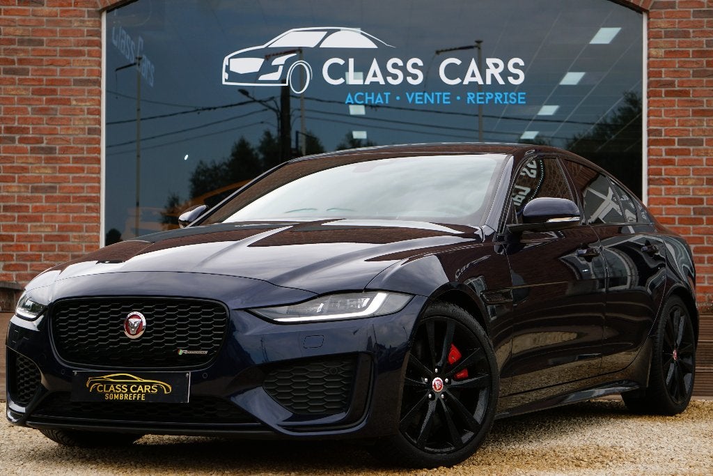 JAGUAR XE 2.0 T P250 R-Dynamic SE AUTO COCKPIT CAMERA ACC, Autos, Jaguar, Cuir, Achat, Euro 6, Entretenue par le concessionnaire