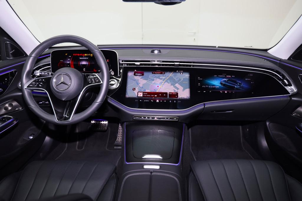 Mercedes-Benz E-Klasse 300 de T *SUPERSCREEN* PANO Luchtveri, Autos, Cuir, Euro 6, Entreprise, Carnet d'entretien