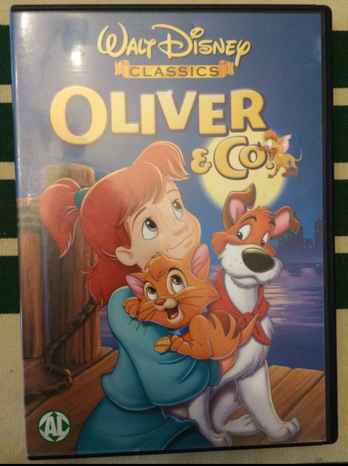 DVD Oliver & Co., Europees, Bonusmateriaal, Animatie, Alle leeftijden