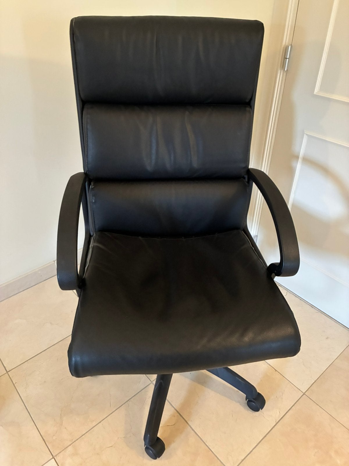 Fauteuil de bureau en cuir, Maison & Meubles, Enlèvement, Comme neuf, Chaise de bureau