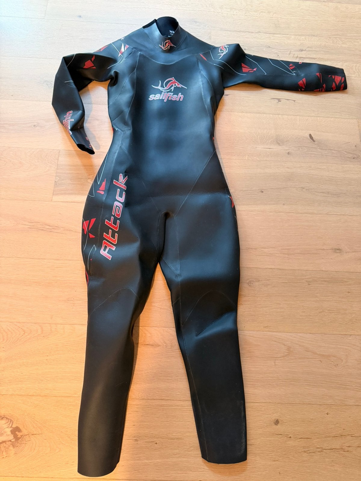 Sailfish trisuit attack, Ophalen