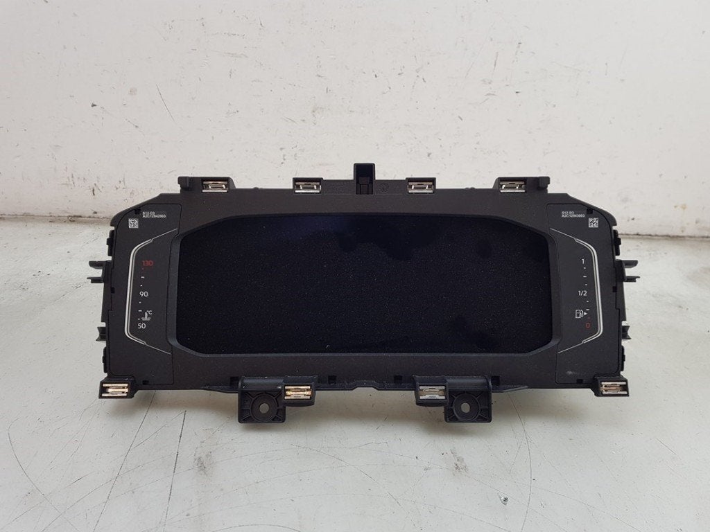 COCKPIT Volkswagen Taigo (01-2021/03-2024) (|2G0920320B|), Dhr. J. Ham, Gebruikt, Volkswagen, Administratie@autoham.nl
