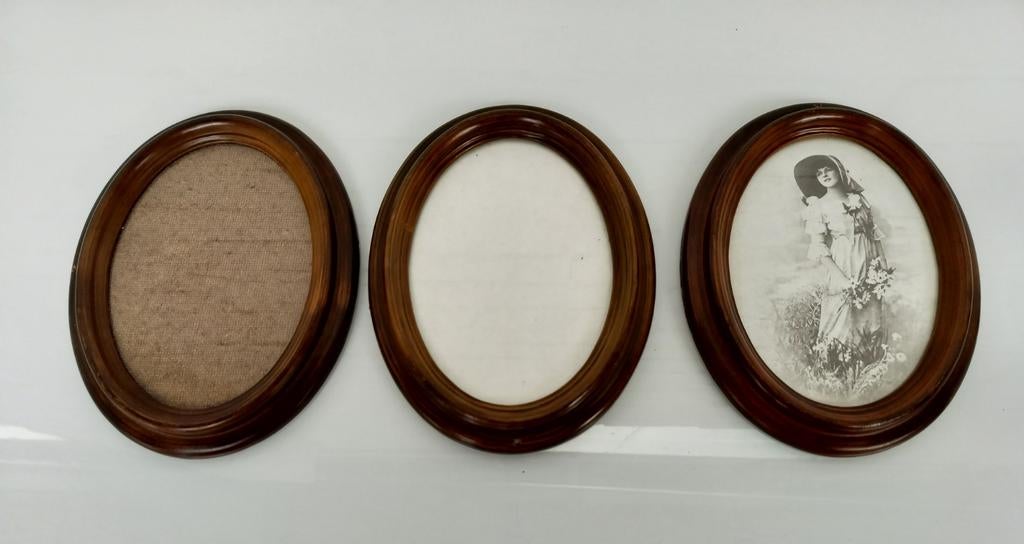 Drie Ovale Foto Kaders, Ophalen