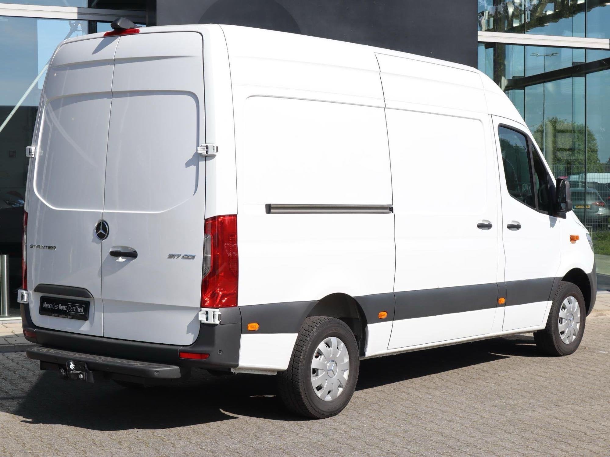 Mercedes-Benz Sprinter 317 L2H2 TREKHAAK BETIMMERING AUT., Autos, Camionnettes & Utilitaires, Achat, Euro 6, Mercedes-Benz Certified