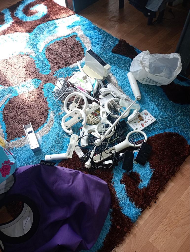 Nintendo Wii, Contacten en Berichten, Muziek maken en Bandleden