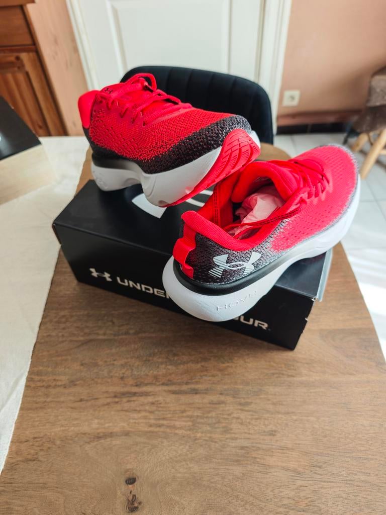 Baskets Under Armour neuf