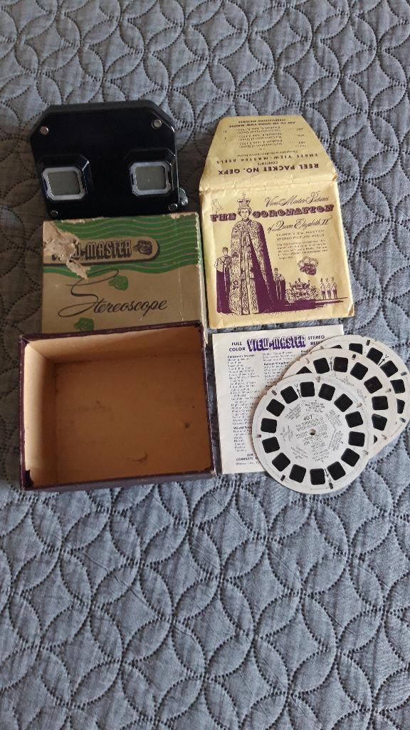 View master queen Elizabeth, Enlèvement, Comme neuf, Film, Photo ou Carte