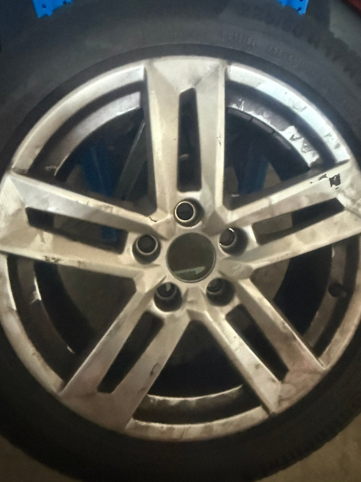 Audi Q3 velgen origineel 17 inch, Auto-onderdelen, Ophalen, Gebruikt, Banden en Velgen, 17 inch