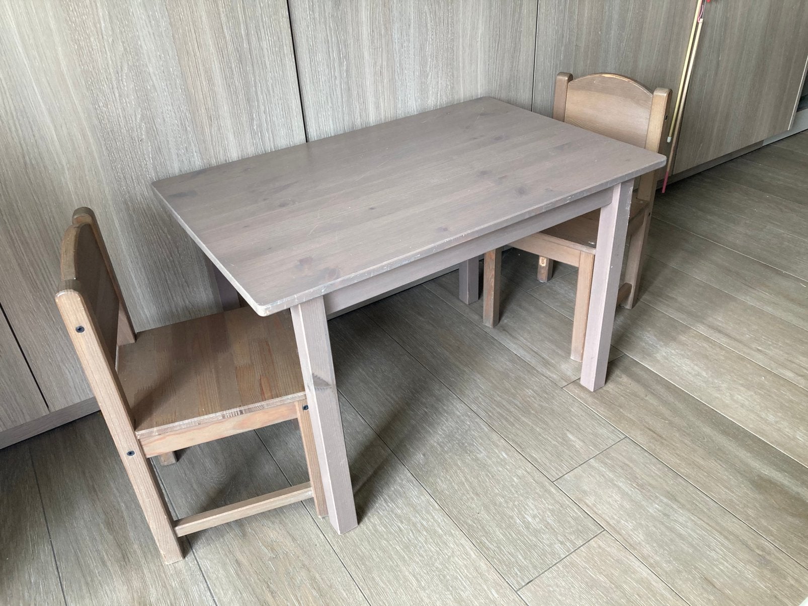 Table pour enfants Ikea Sundvik avec 2 chaises, Enlèvement, Utilisé, Table(s) et Chaise(s)