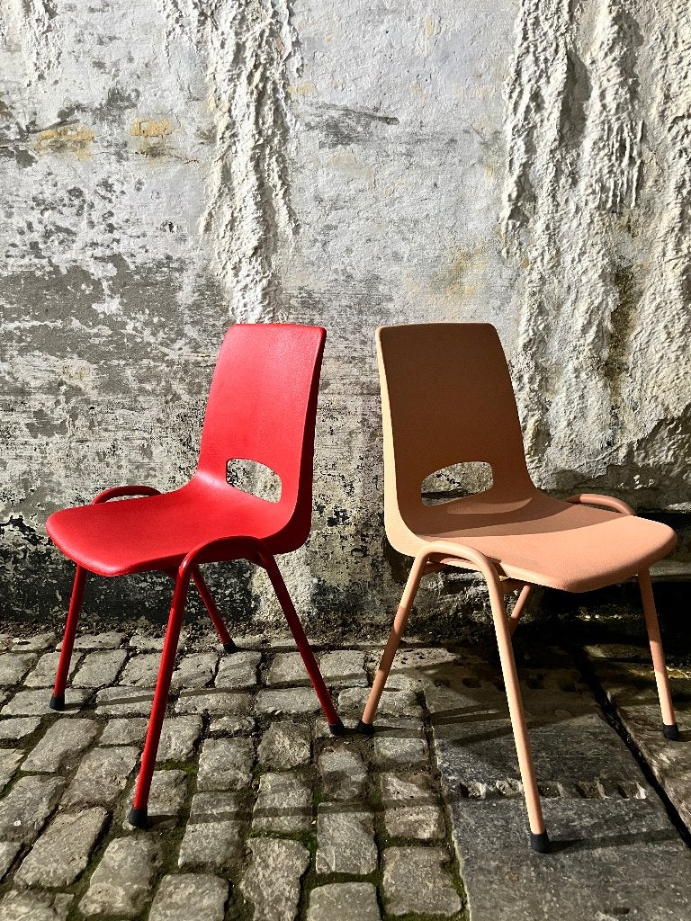 POLLY RED (123 en stock) Réorganisation possible, Maison & Meubles, Chaises, Enlèvement ou Envoi, Cinq, Six Chaises ou plus, POLLY RED