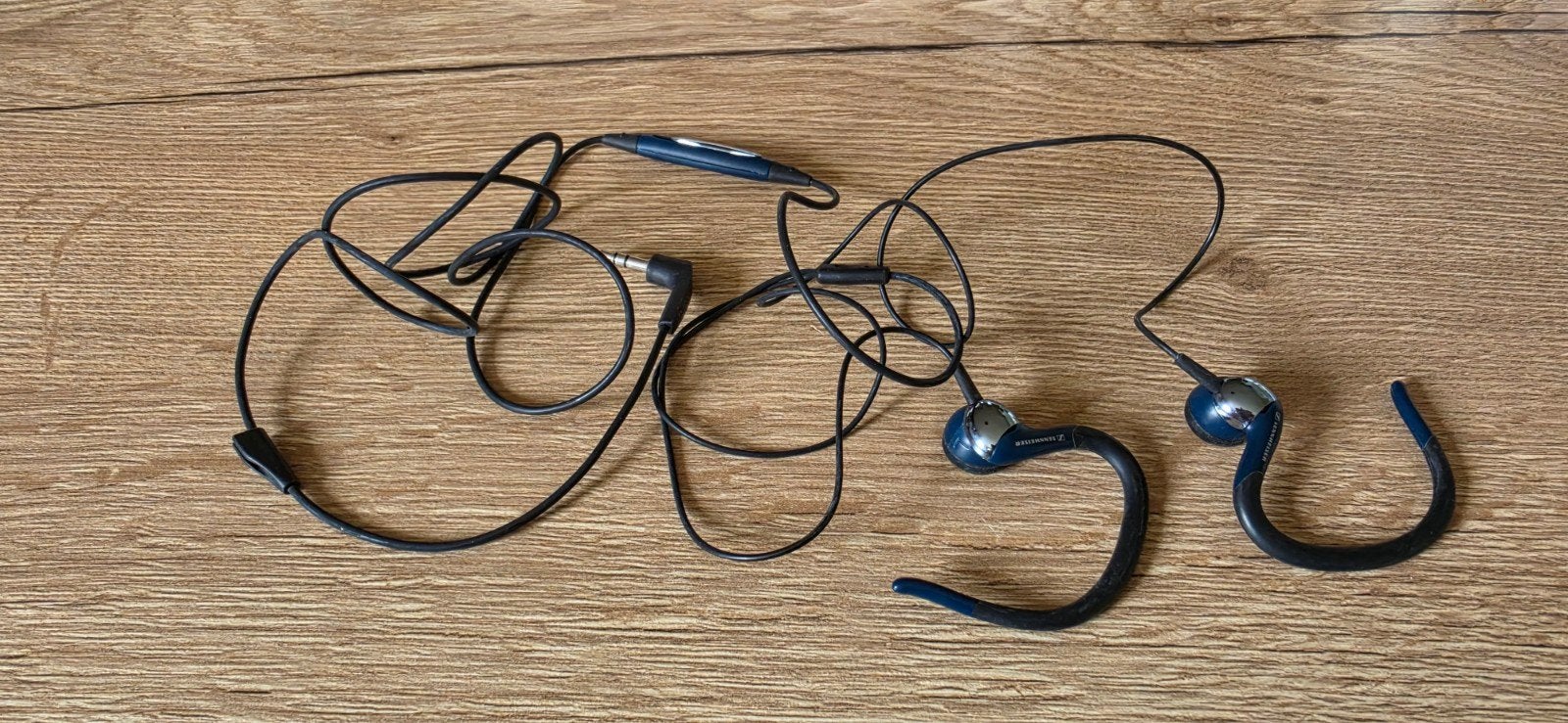 sport koptelefoon merk Sennheiser, Telecommunicatie, Ophalen of Verzenden, Gebruikt, Sennheiser