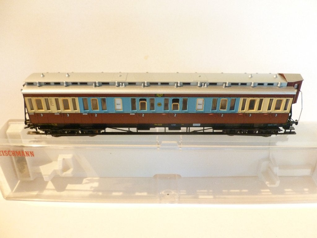 TRAINS HO, Gelijkstroom, Fleischmann, Wagon, Ophalen of Verzenden