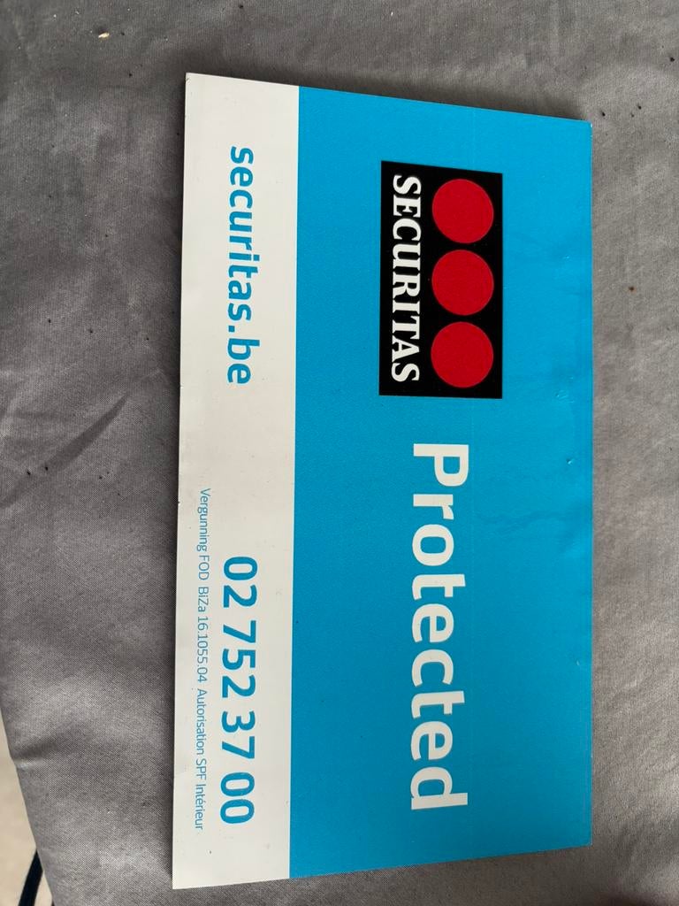 Securitas-plaat, Ophalen