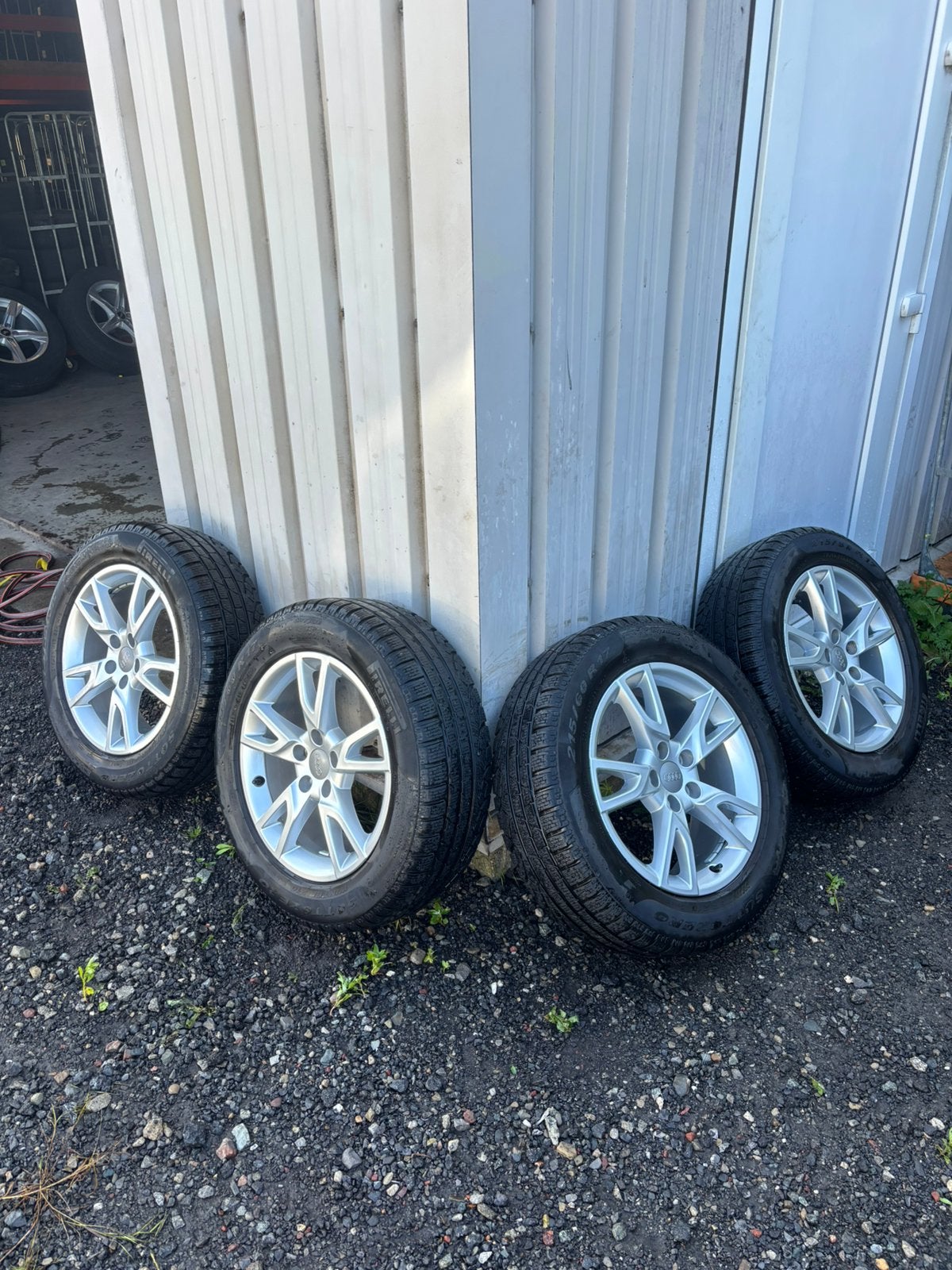 Jantes Audi 17p, Enlèvement