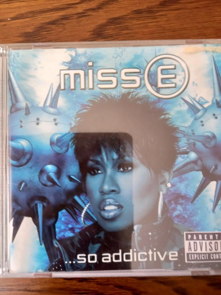 Missy Elliott est tellement addictive, Enlèvement ou Envoi